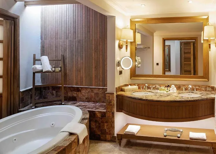 Valentin Imperial Riviera Maya, + Adults Only Playa Paraiso